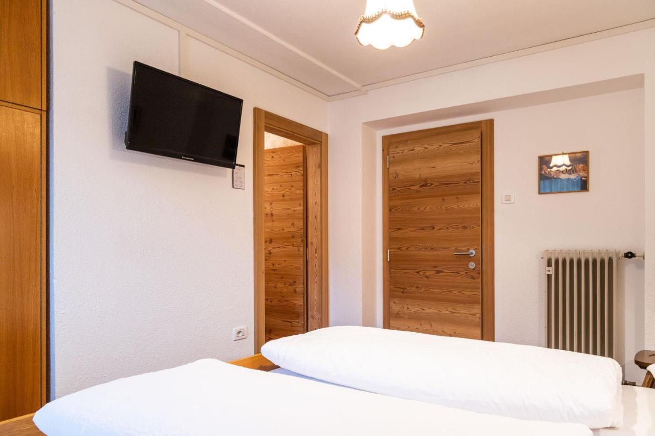 Garni Juri Bed & Breakfast La Villa  Luaran gambar