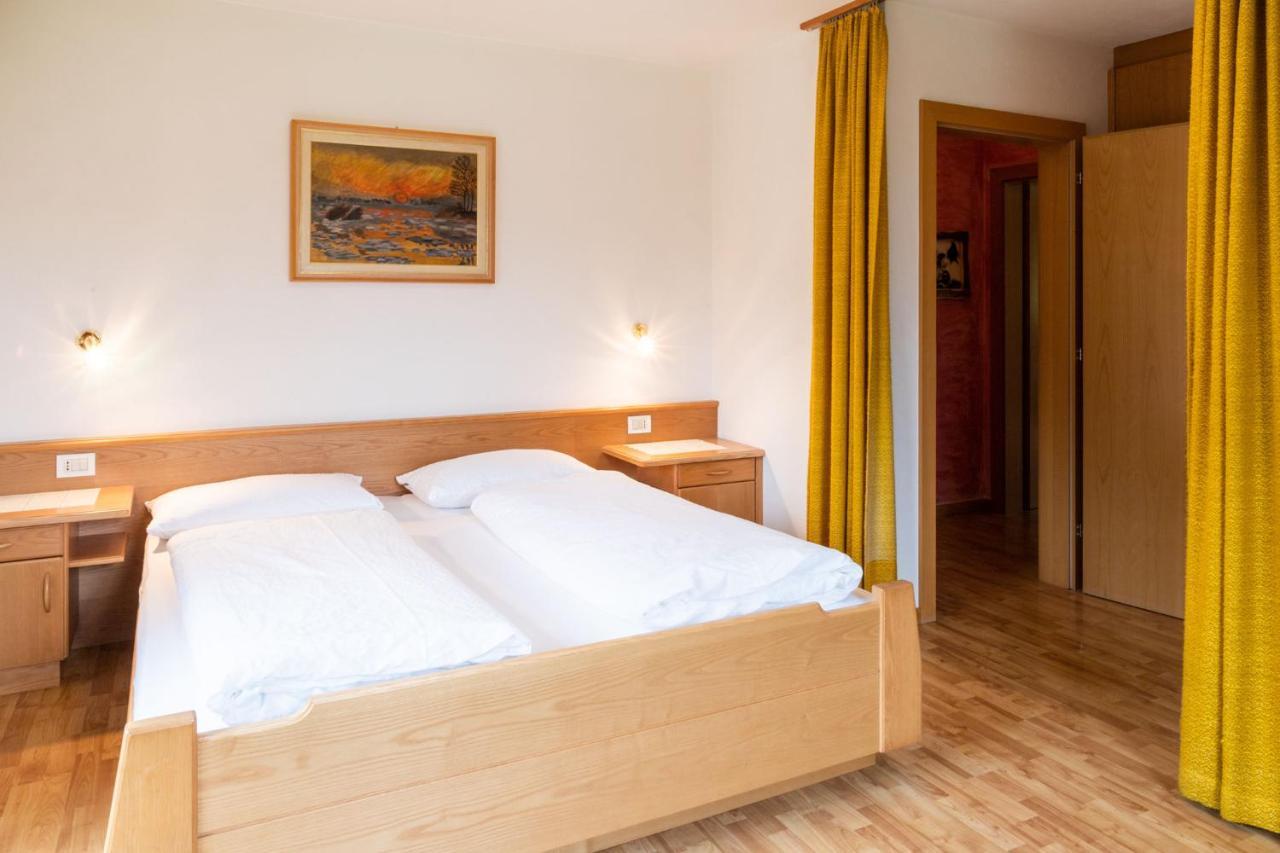 Garni Juri Bed & Breakfast La Villa  Luaran gambar