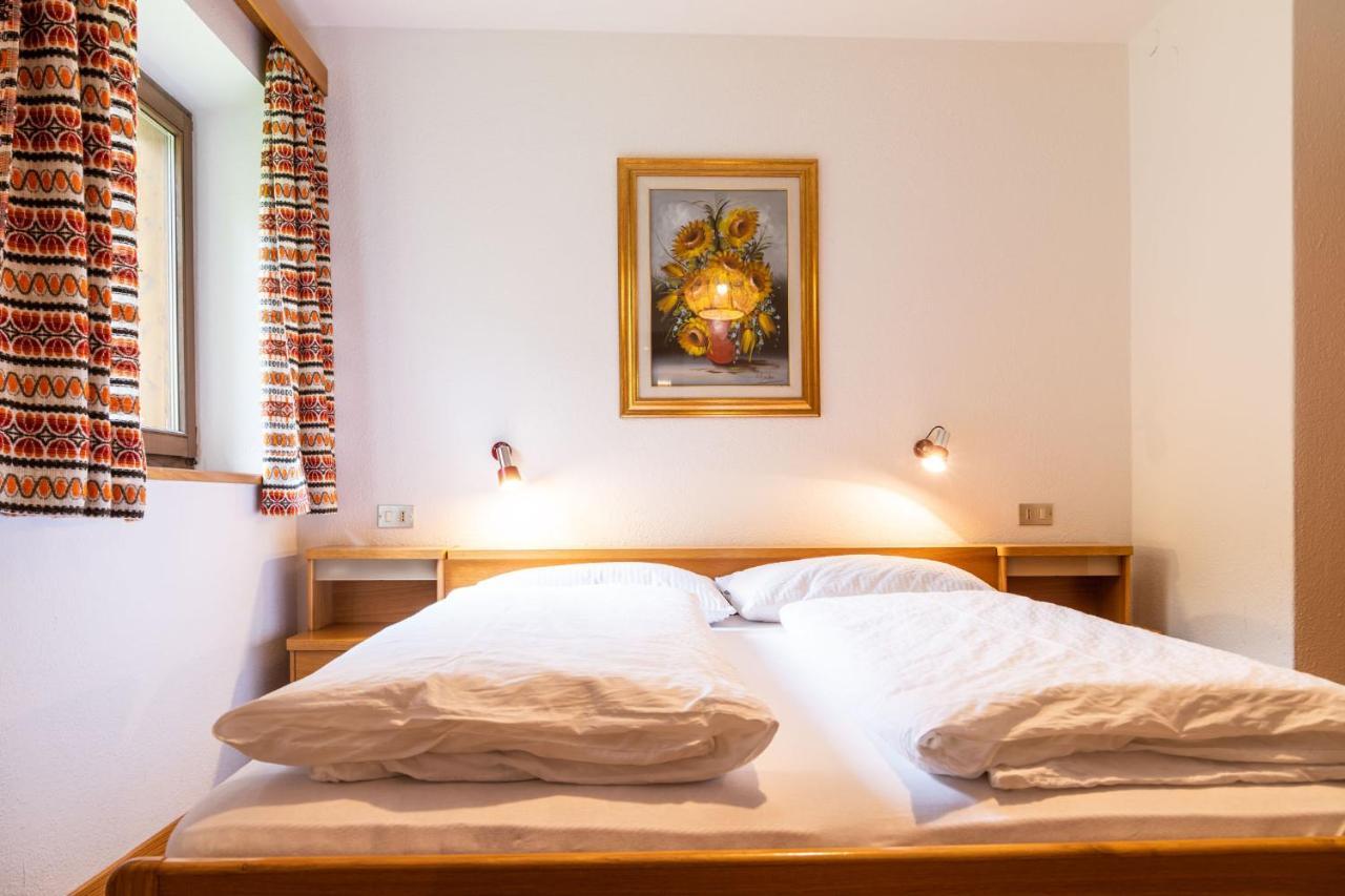 Garni Juri Bed & Breakfast La Villa  Luaran gambar