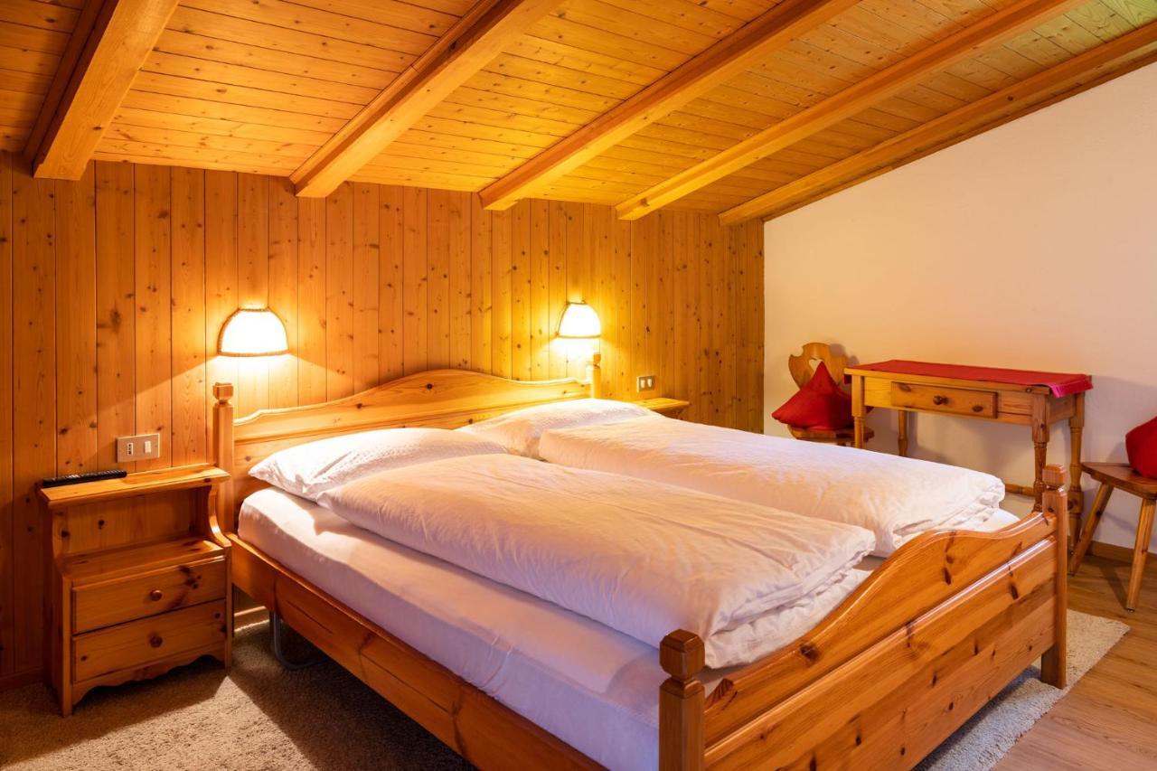 Garni Juri Bed & Breakfast La Villa  Luaran gambar