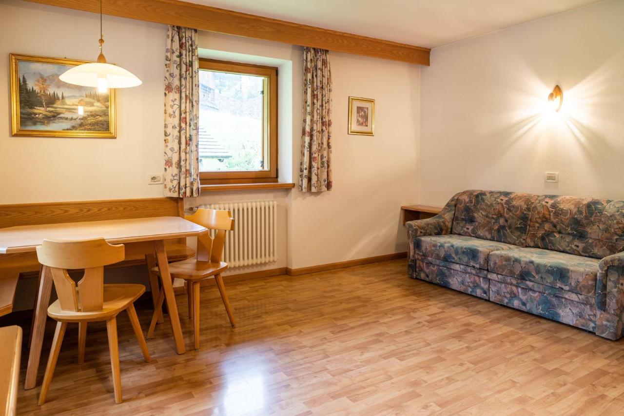 Garni Juri Bed & Breakfast La Villa  Luaran gambar